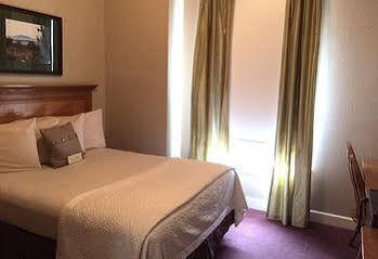 Heritage Inn 阿蒂西亚 外观 照片